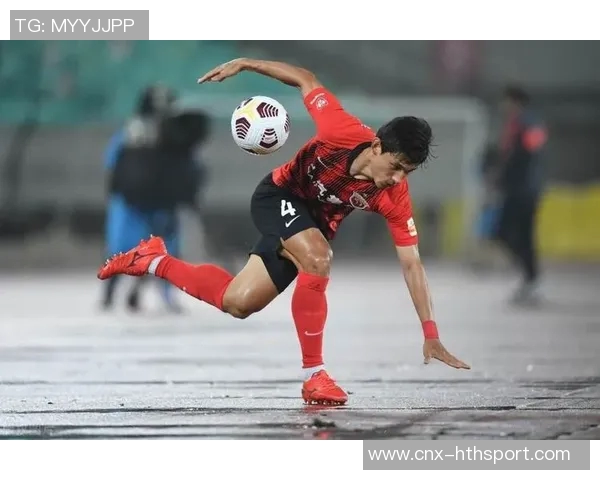 天主大学与弗拉门戈的激烈对决引发球迷热议与期待